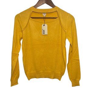 UNIQ Yellow sweater with cut out on the chest - S/M - NWT